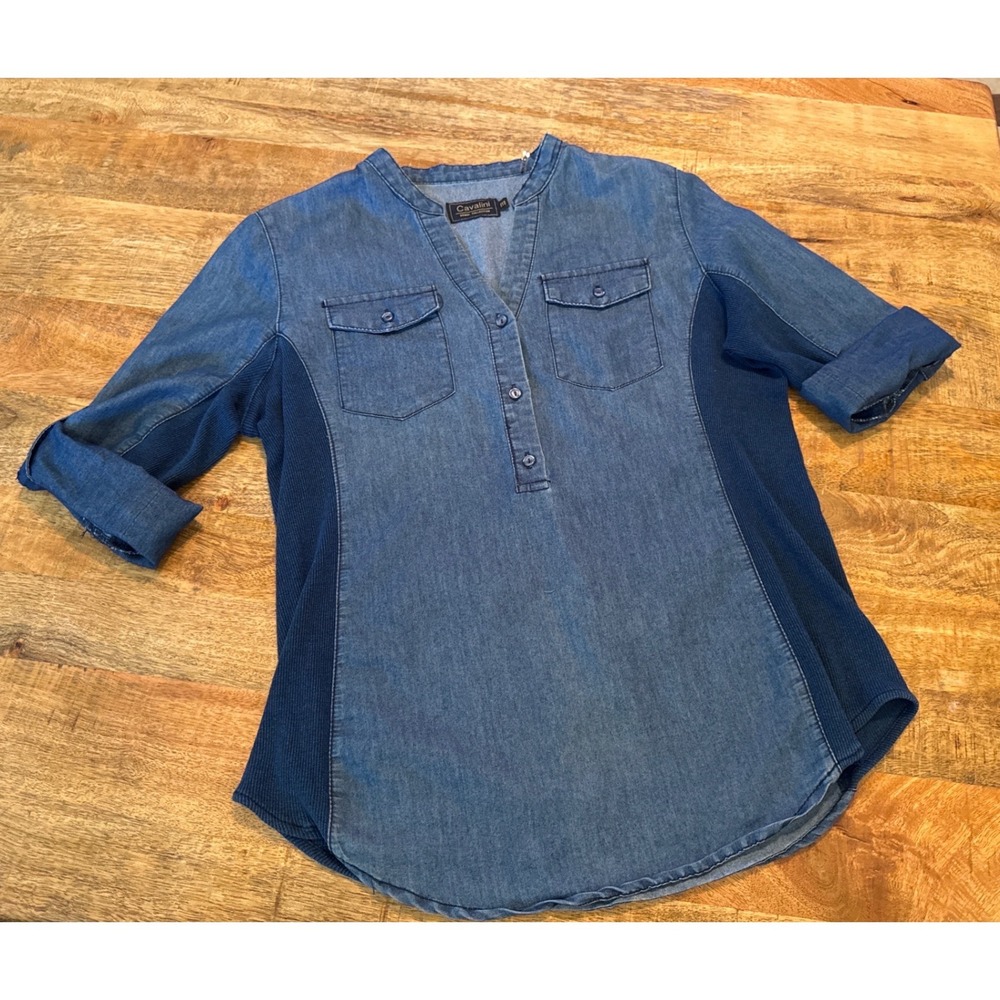 Cavalini Denim Collection Medium Wash Chambray Knit Side Panel Top M - Picture 2 of 12